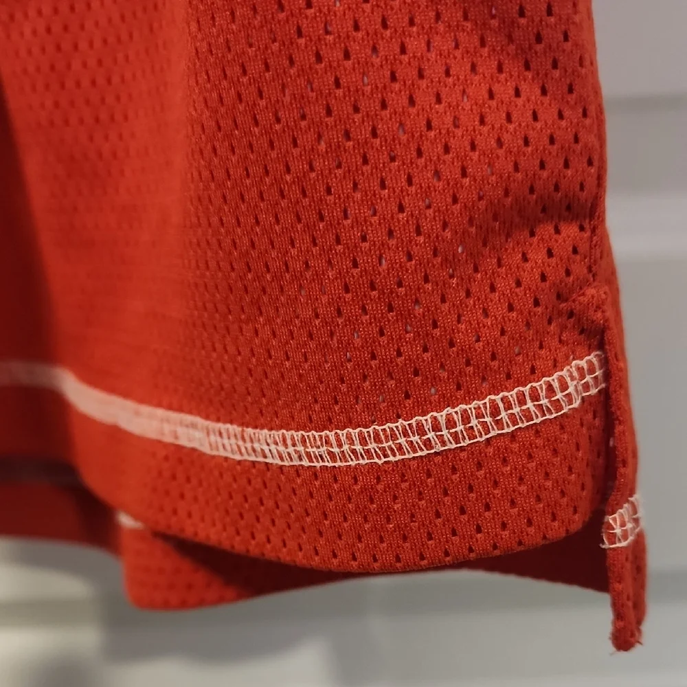 Basic Editions Red Ribbed Fitted Tank Top - Picture 3 of 5